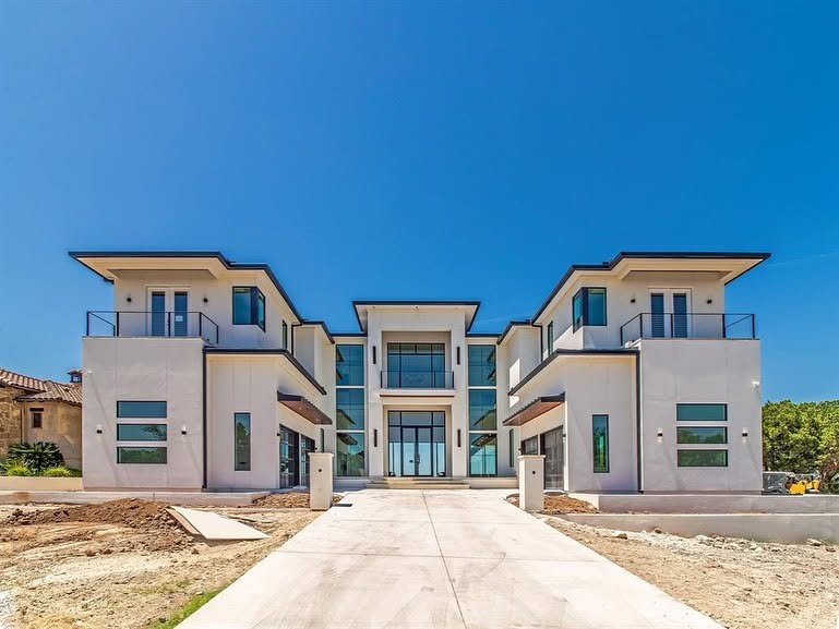 A commercial painting project in Austin